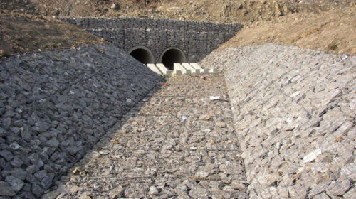 Weldmesh Mattresses used to prevent erosion from the river.